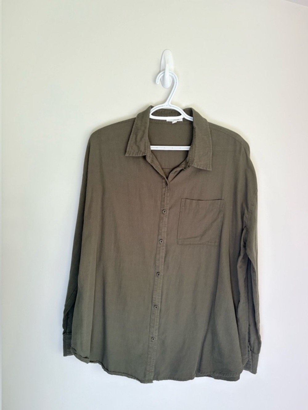 🖤100% Cotton Olive Green Button Down